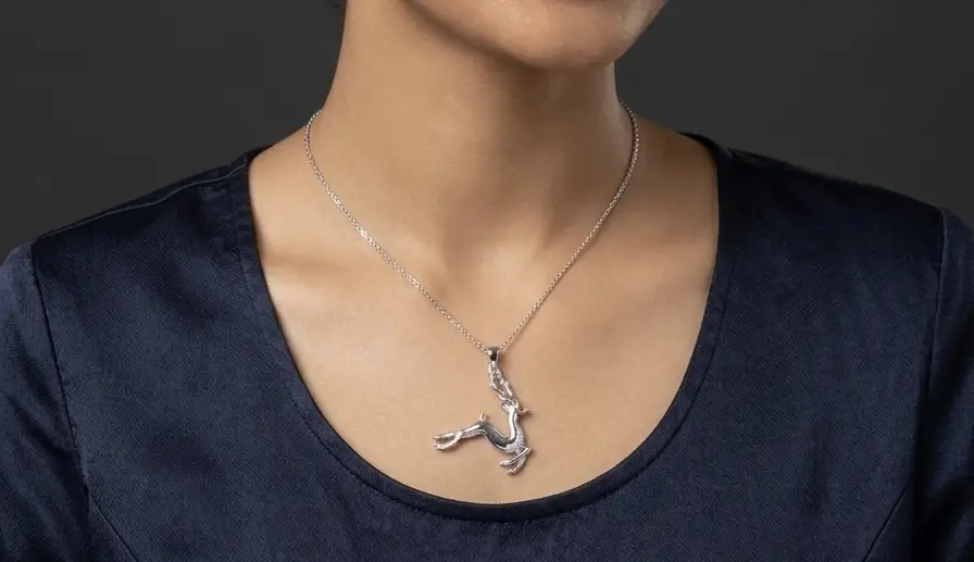 Deer Silver Pendent - Image 2