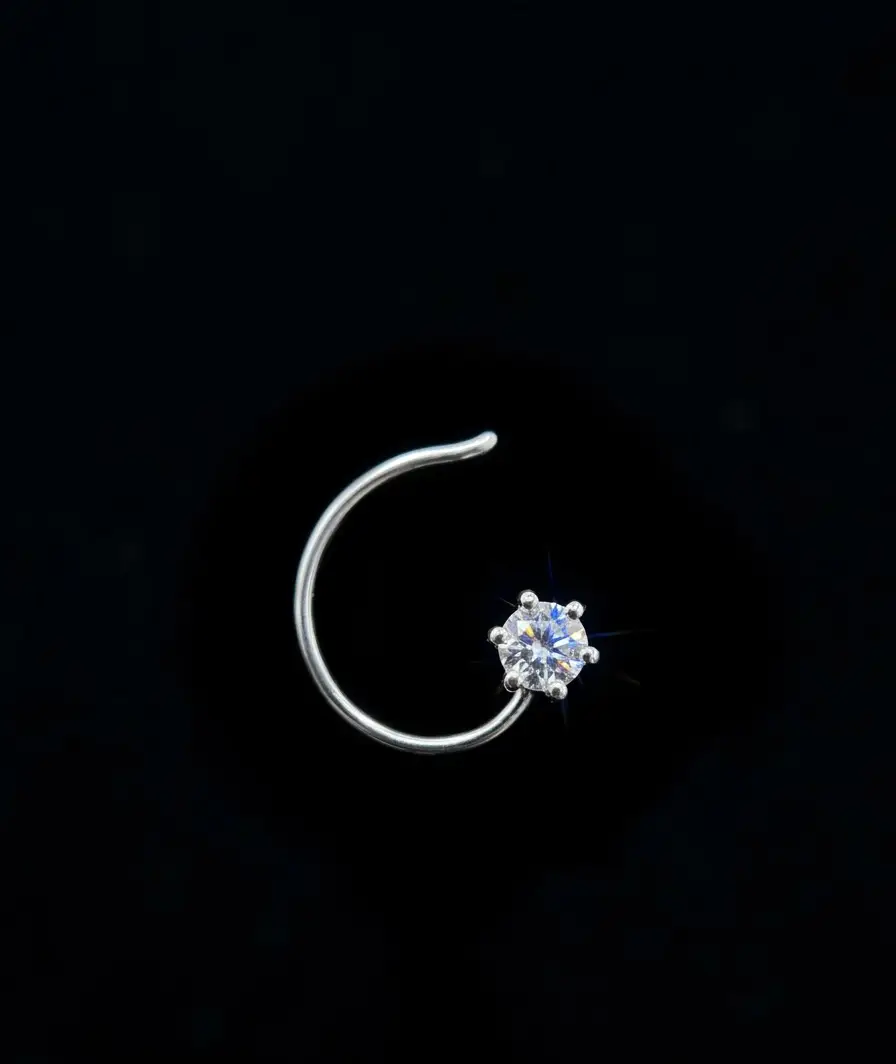 Solitaire Nose Pin