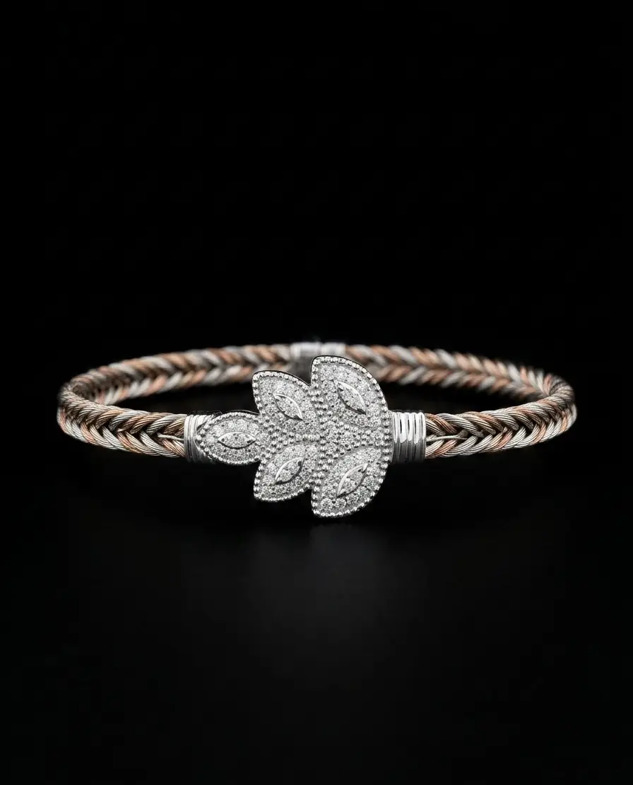 Floral Silver Motif Noa