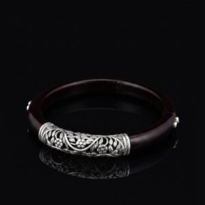 Maroon Floral Filigree Pola