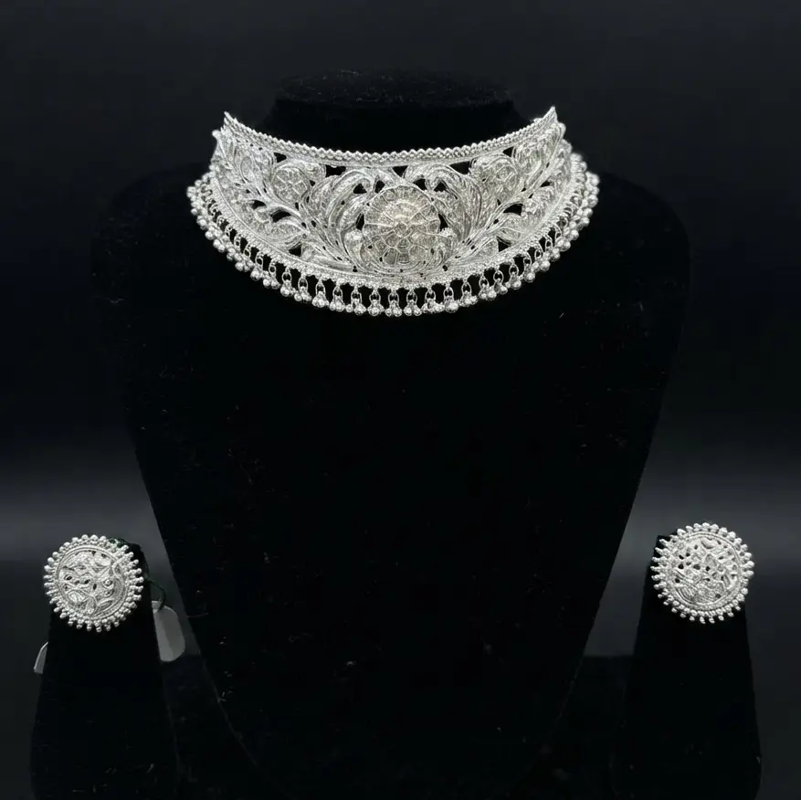 Filigree Choker Set