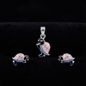 Tiny Turtle Enamel Pendant Set