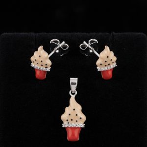 The Sweet Scoop Pendant Set
