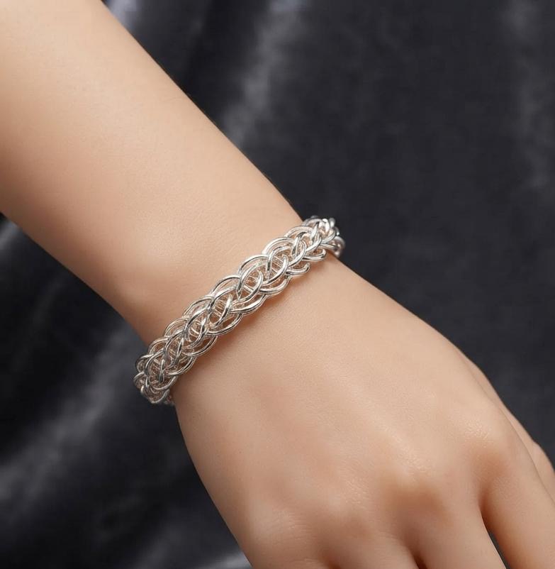 Textured Byzantine Link Silver Bracelet - Image 2