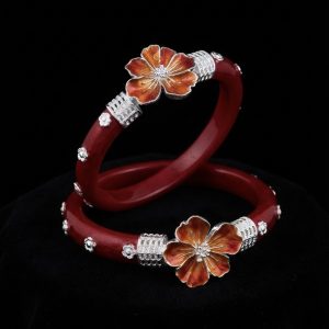 Crimson Blossom Pola Bangle