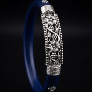 Floral Carved Silver Blue Pola Bangle